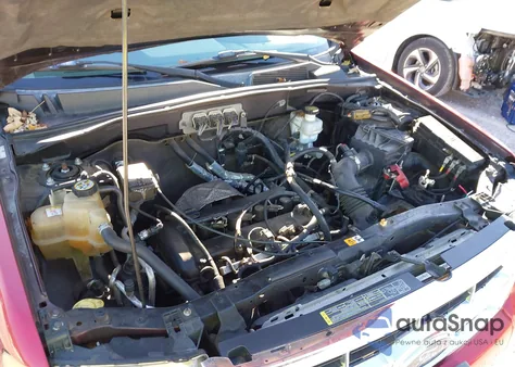 2008 Ford Escape Xlt из США, поврежденный, VIN 1FMCU93Z28KB61431